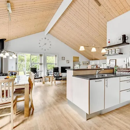 別荘 Three-bedroom In Tarm