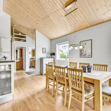 別荘 Three-bedroom In Tarm