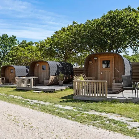 Hyggeligt Hjem I Tarm Med Køkken Feriehus