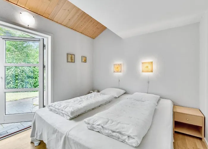 Three-bedroom In Prázdninový dům *