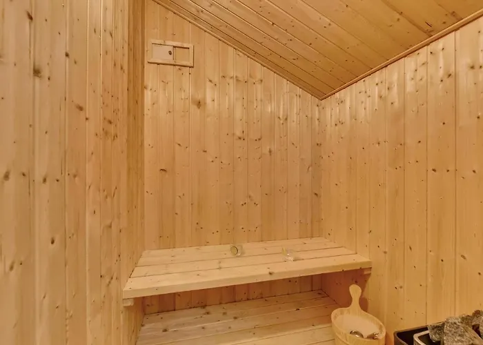 Prázdninový dům Three-bedroom In