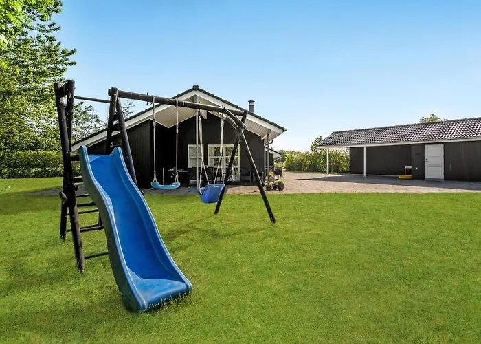 Three-bedroom In * Tarm