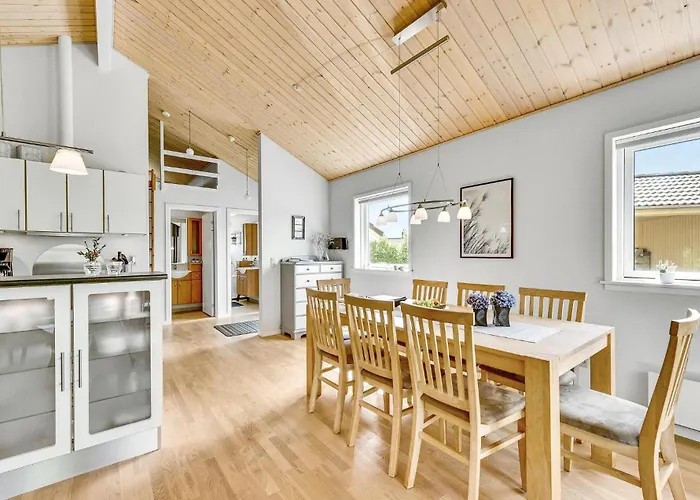 Prázdninový dům Three-bedroom In Tarm
